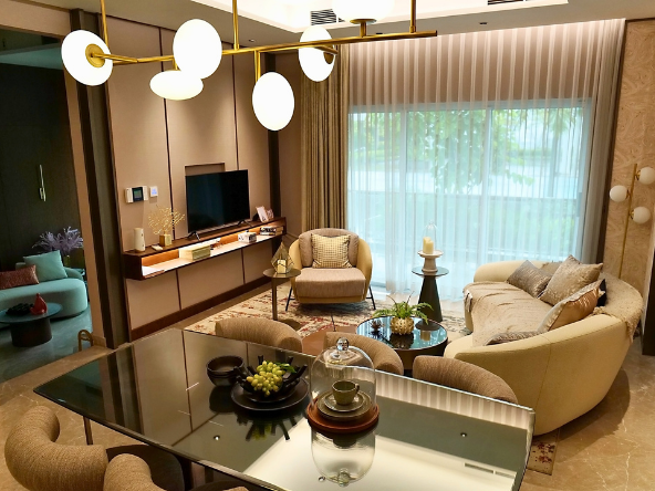 Family Room & Dining Room